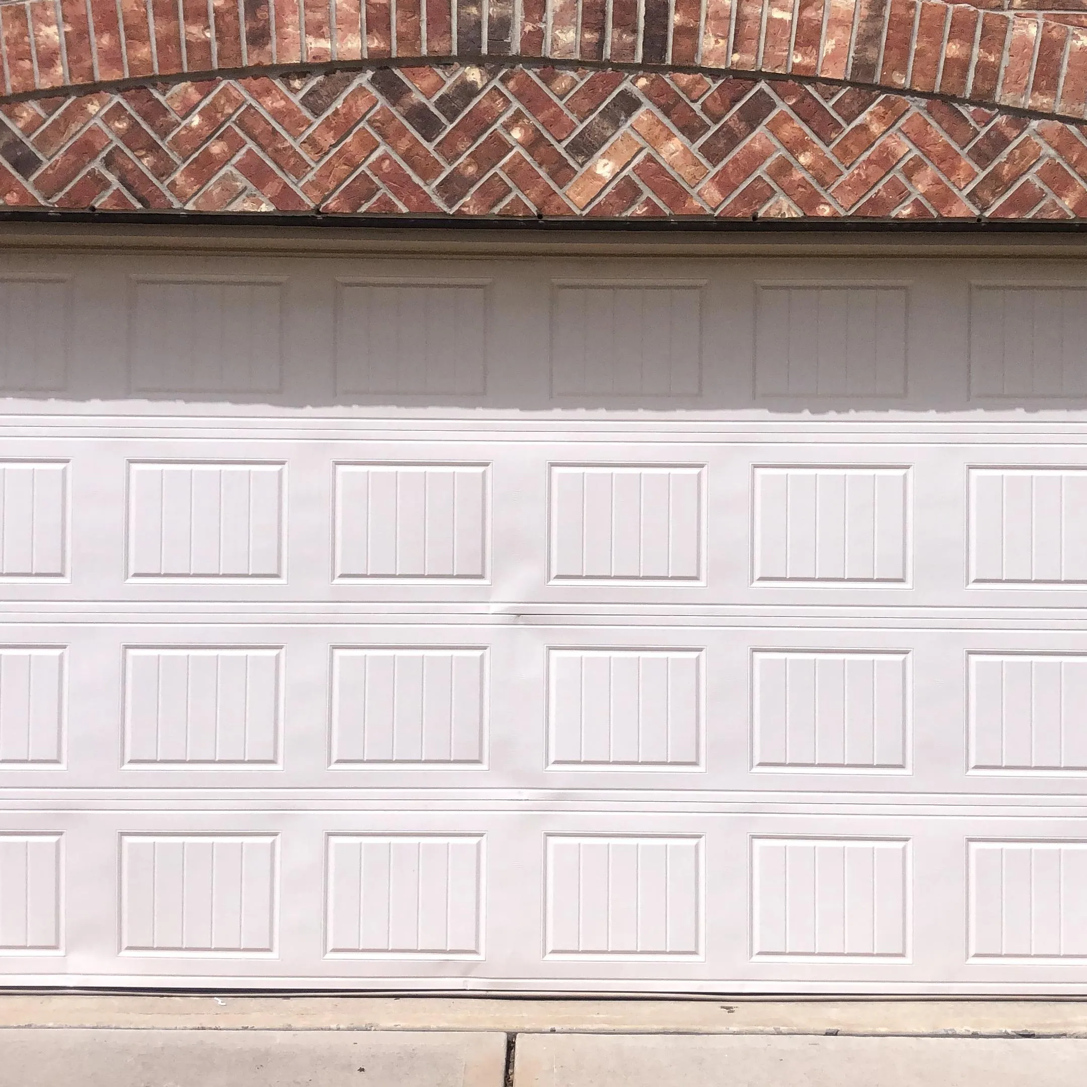 Custom Double garage door Installation Baytown - River Oaks TX Professional Service