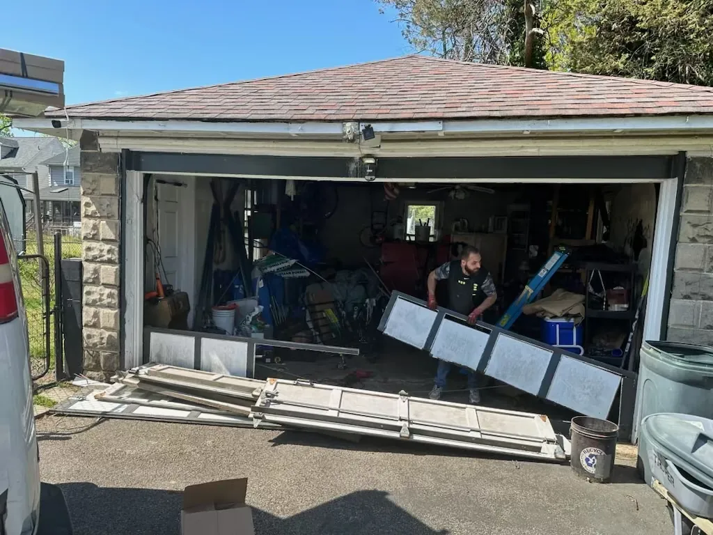 Expert Garage Door Repair Service Baytown TX - Fast Same-Day Repair